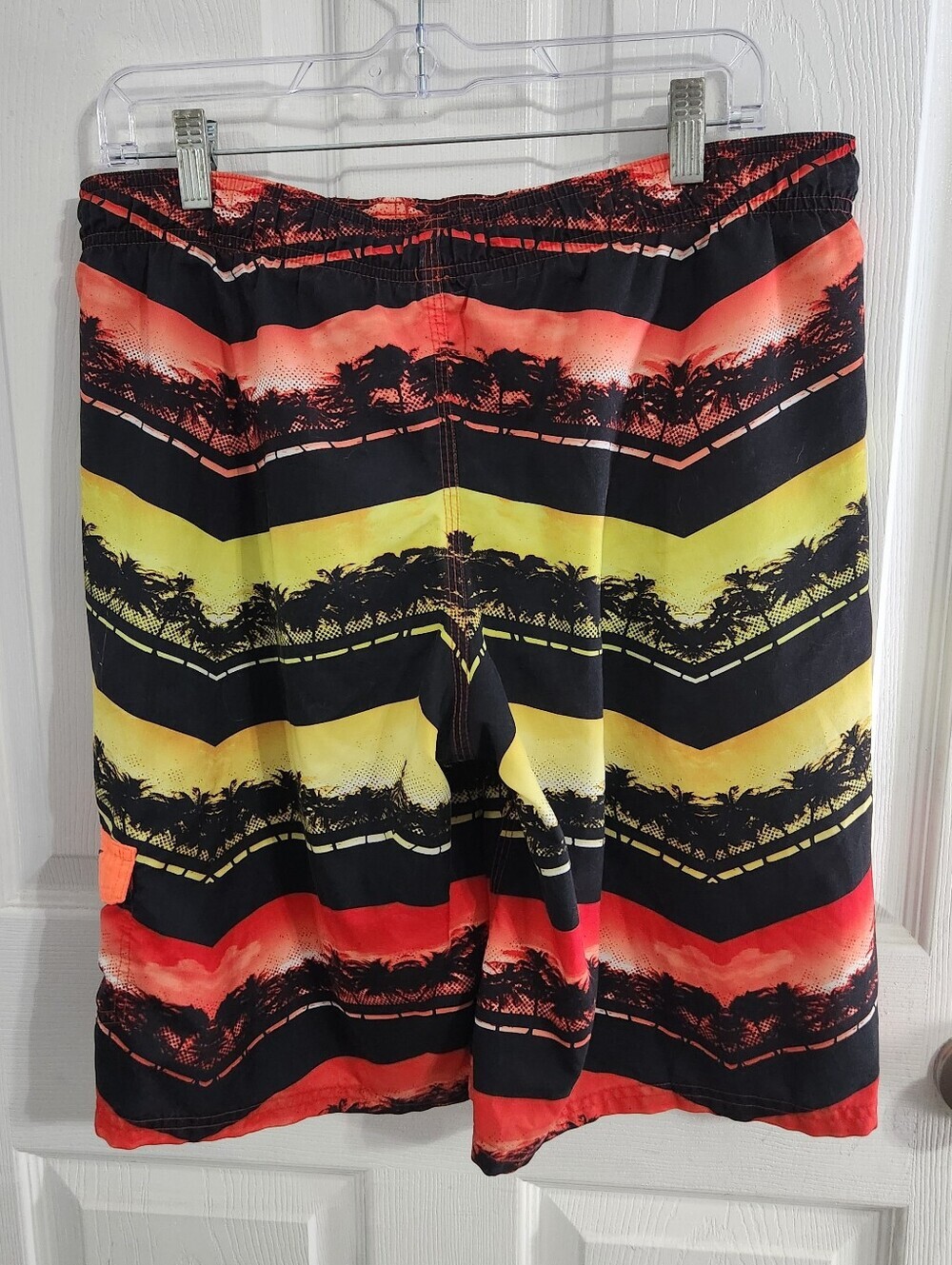 Nike tropical swim trunks board shorts resortwear beachy island colorful XL - Picture 8 of 9